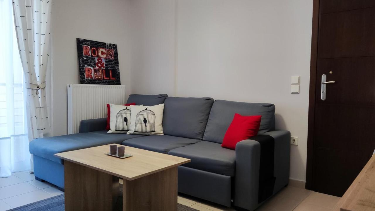 Rock & Roll 2 - Modern Apartment In Trikala 외부 사진